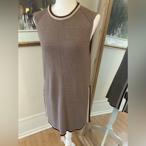 Wilfred/Aritzia tunic.  Never worn. - Picture 2 of 4